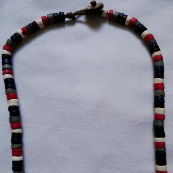 Hot Topic Clip-on Choker Necklace - Picture 3 of 3